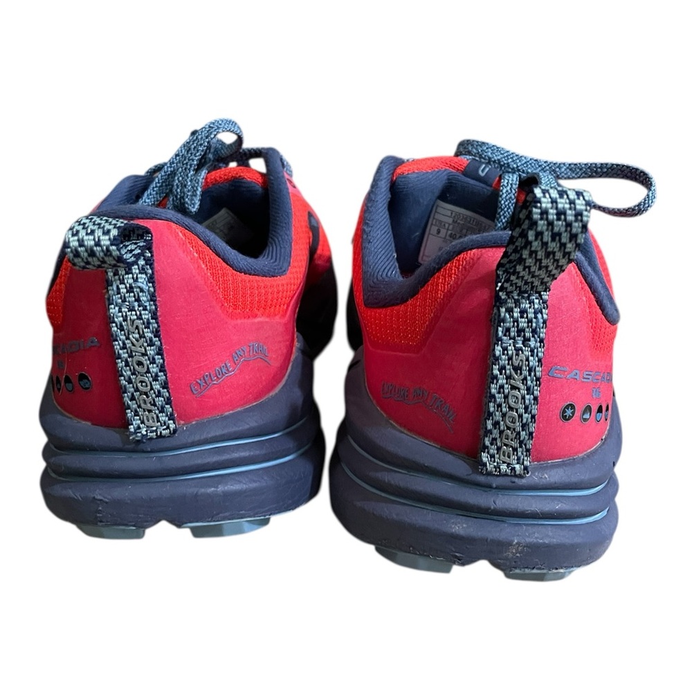 Brooks cascadia 16 trail running shoes bright red women’s size 9 - Picture 5 of 6